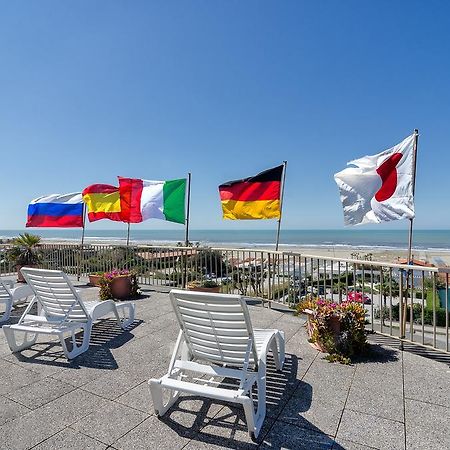 Hotel Brasilia Marina di Pietrasanta Bagian luar foto