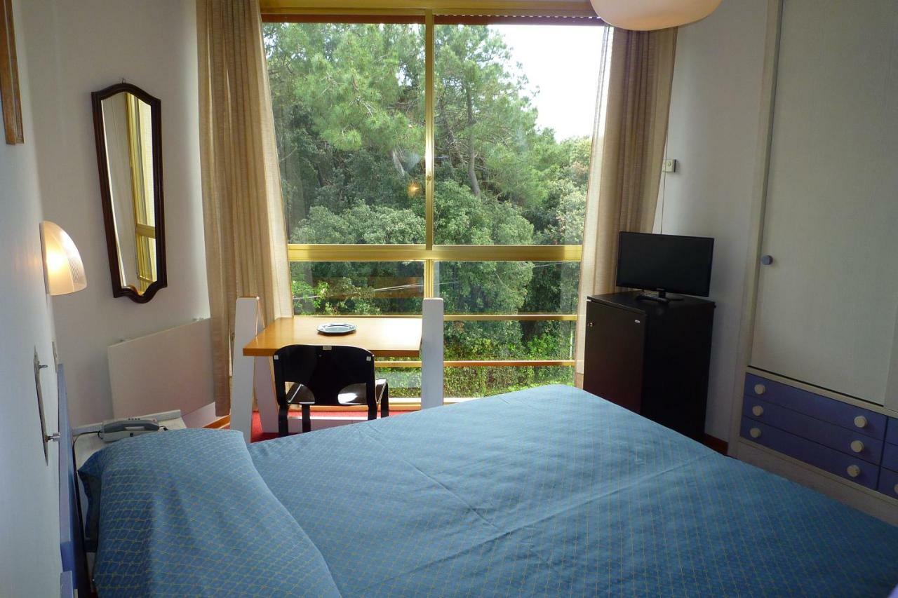 Hotel Brasilia Marina di Pietrasanta Bagian luar foto
